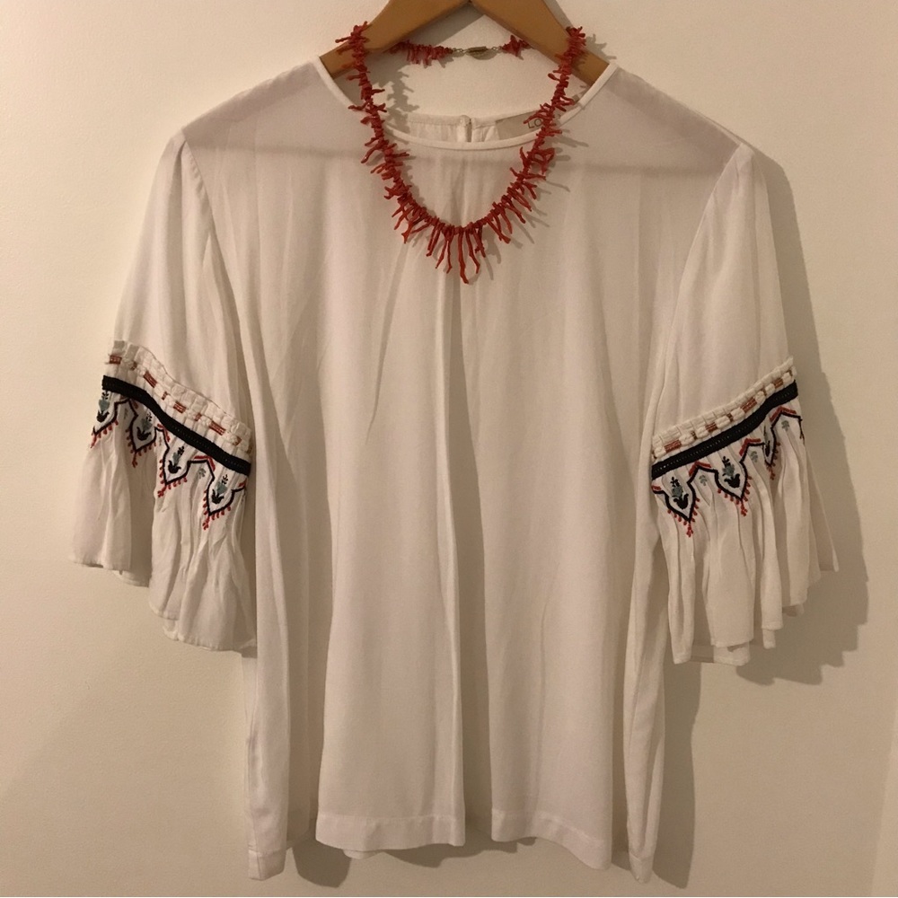 Cotton off white top